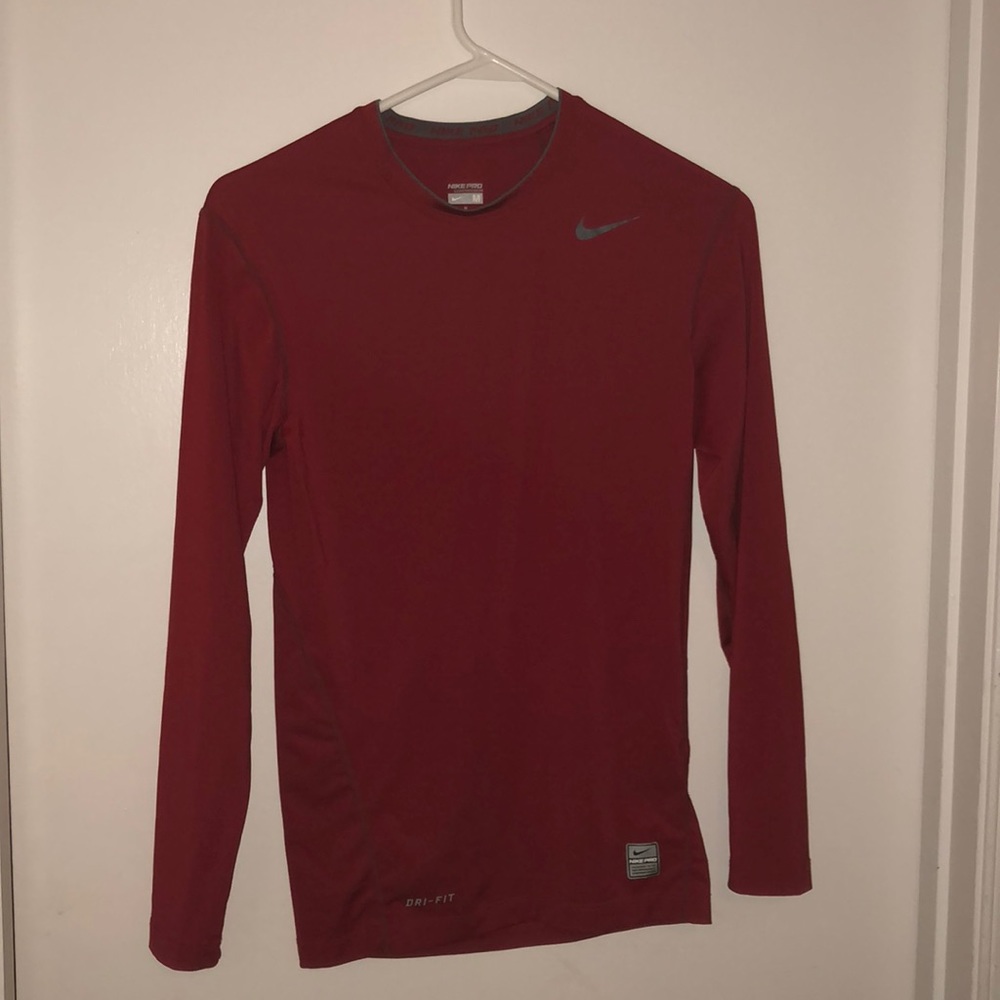 Men’s Nike Compression Long-Sleeve Shirt